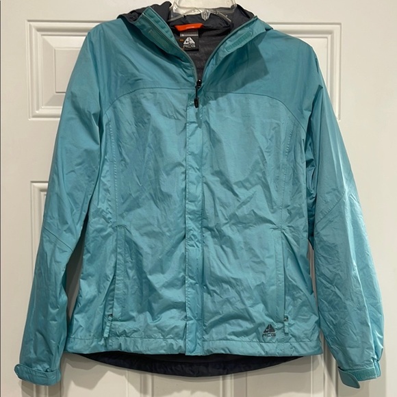 Women's Nike ACG Storm Windbreaker Jacket - Picture 1 of 6